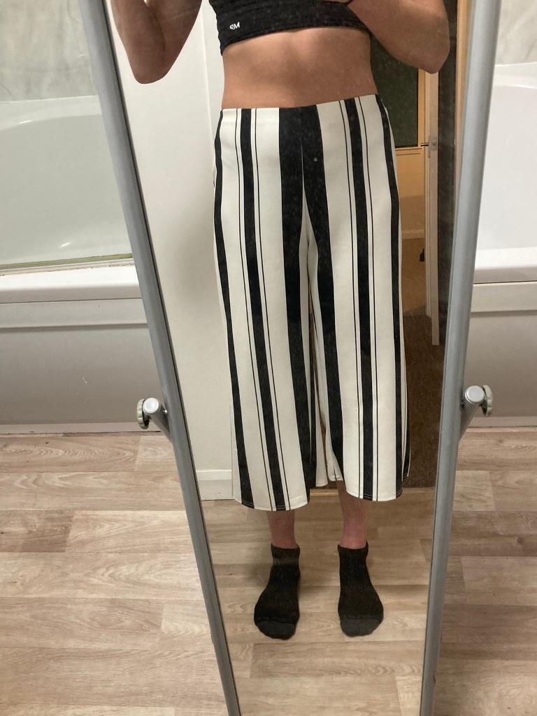 Size 12 new look womens trousers | in 